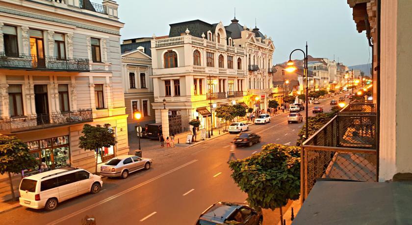 Comfortable Flat In Central Tbilisi Værelse billede