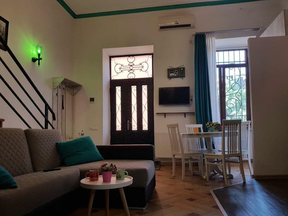 Comfortable Flat In Central Tbilisi Eksteriør billede